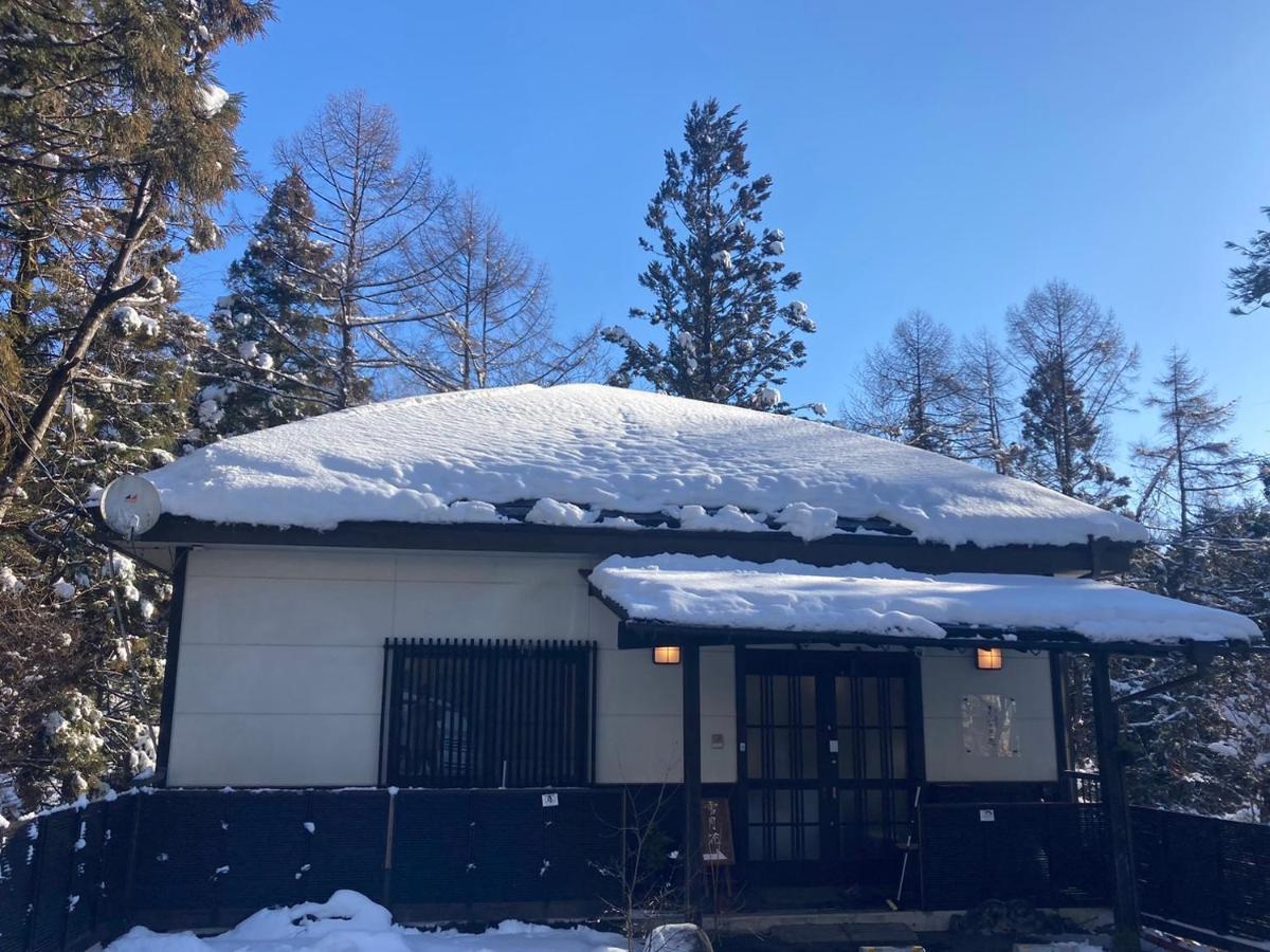 一棟貸切 森のお風呂とアウトドアサウナ 日光雪月花 Villa Bagian luar foto